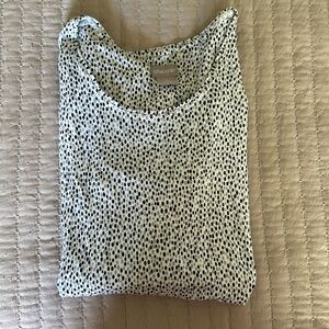 Chico’s long sleeve shirt, size 0, never worn